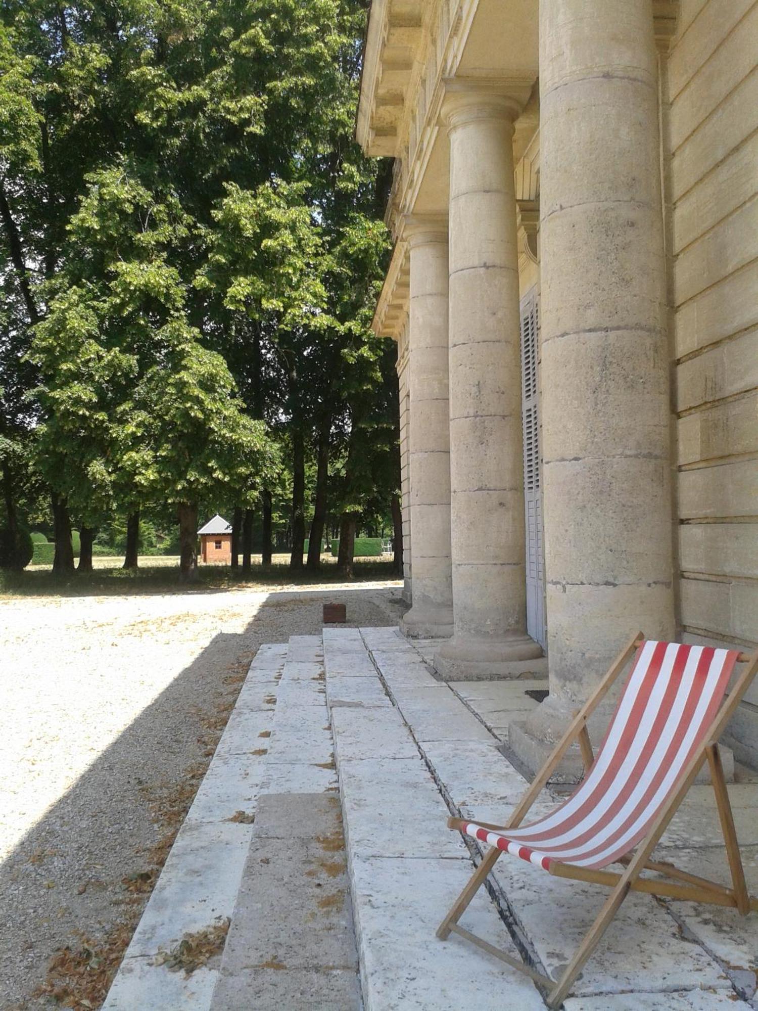 Le Chateau De Bressey & Son Orangerie Екстериор снимка