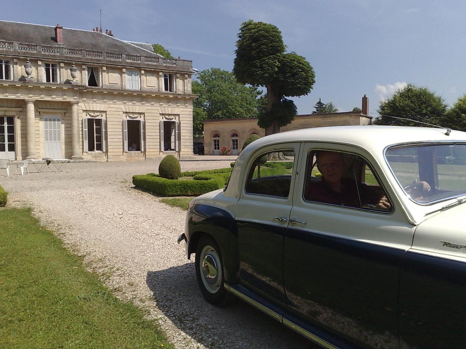 Le Chateau De Bressey & Son Orangerie Екстериор снимка