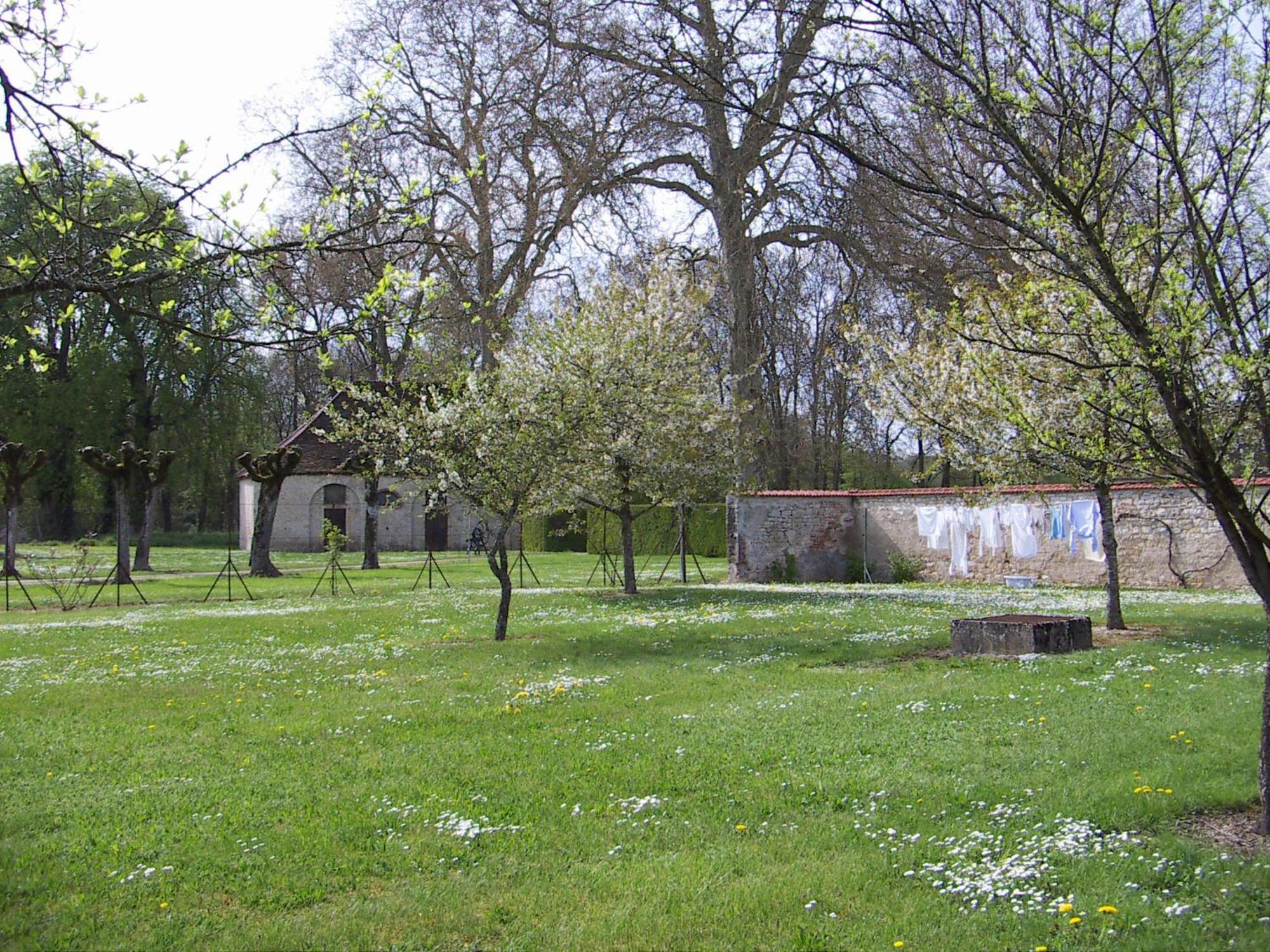 Le Chateau De Bressey & Son Orangerie Екстериор снимка