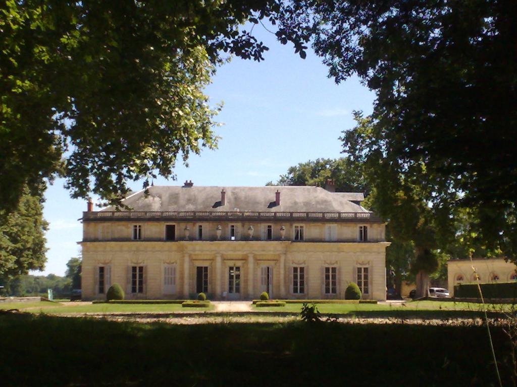Le Chateau De Bressey & Son Orangerie Екстериор снимка